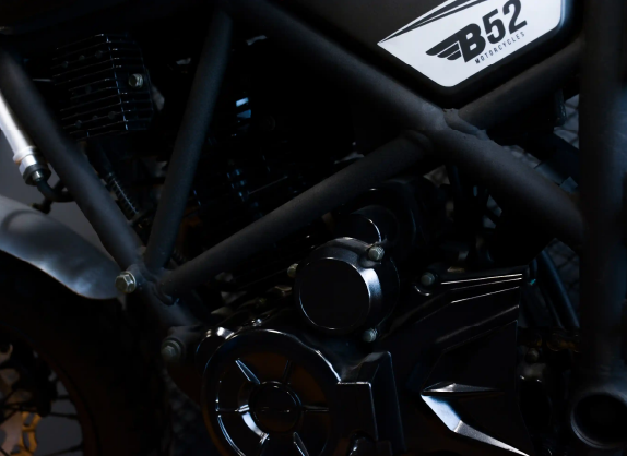 B52 AUGUSTA 250 - Thumbnail 3